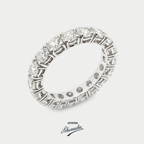 Anillo de compromiso sin fín en oro blanco con brillantes | Joyería Schumacher