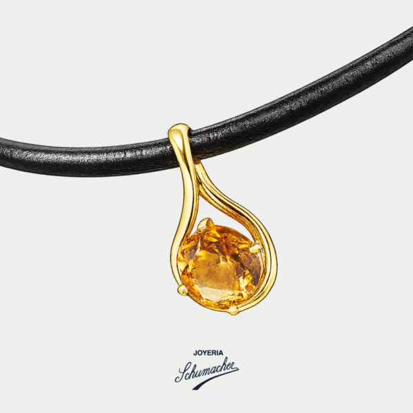 Gargantilla en cuero con dije en oro amarillo con citrina | Joyería Schumacher