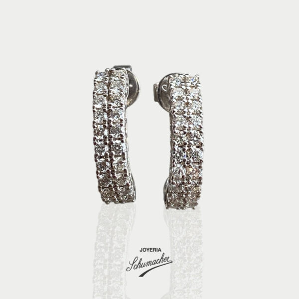 Aretes en oro blanco con brillantes, broche mariposa | Joyería Schumacher