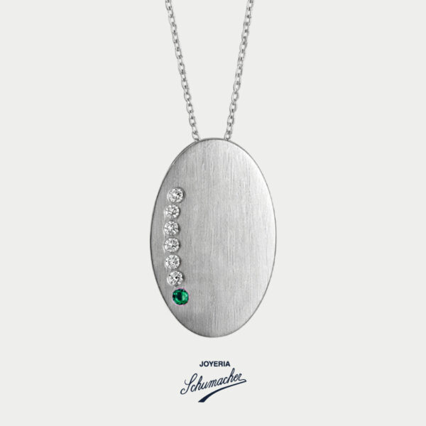 Collar en oro blanco mate con esmeralda y brillantes, diseño Elipse de luz | Joyería Schumacher