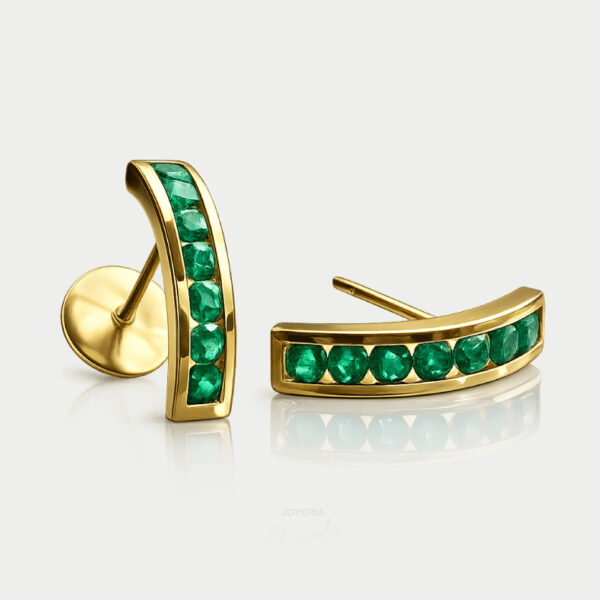 Aretes en oro amarillo engastado con esmeraldas | Joyería Schumacher