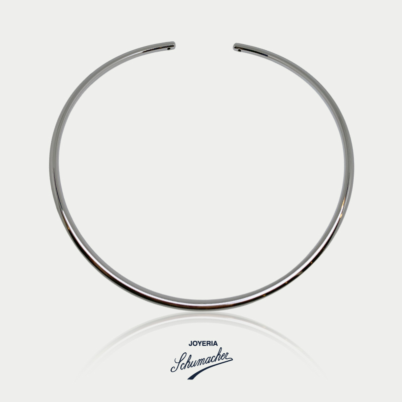 Gargantilla_flexible_en_oro_blanco_Joyeria_Schumacher