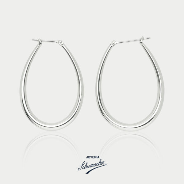 Candongas ovaladas en plata  | Joyería Schumacher