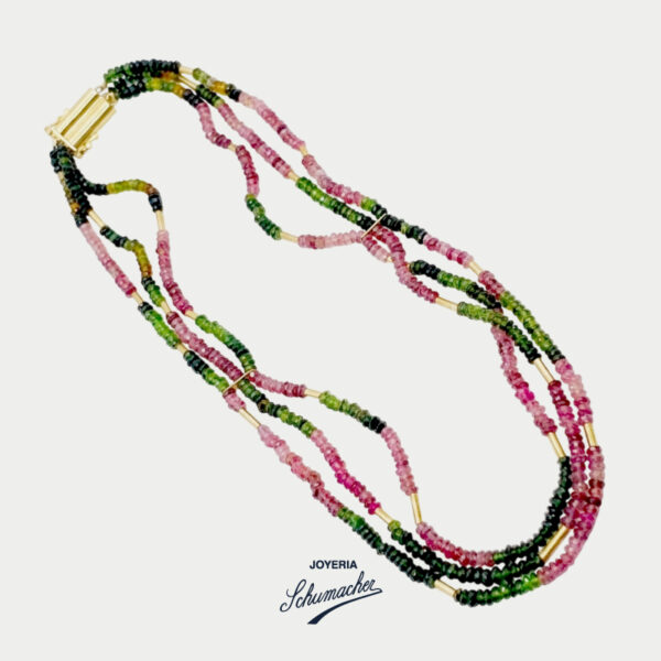 Collar en oro amarillo mate con turmalinas verdes y rosadas | Joyería Schumacher